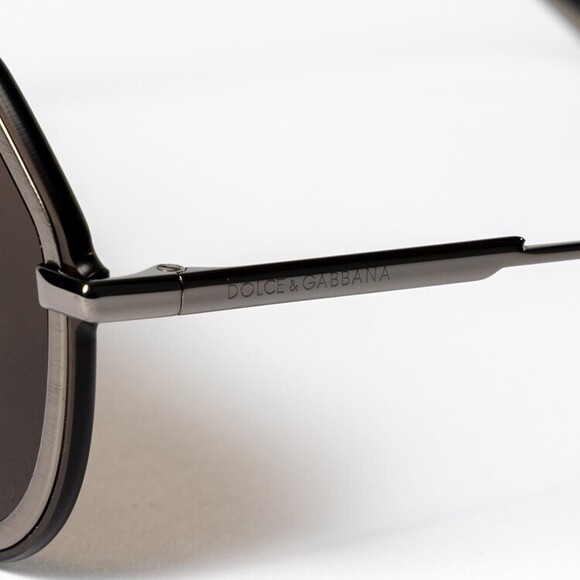 Dolce & Gabbana Bold Aviator Sunglasses With Metal Frame - NWT - Picture 5 of 5